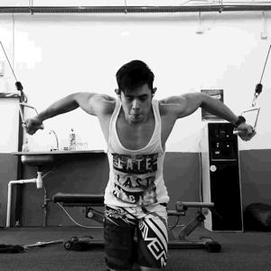 胸肌锻炼最有效的方法,胸肌锻炼方法健身器材图片