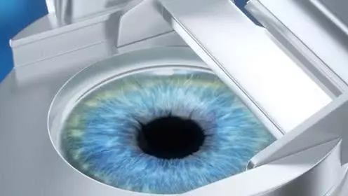 如何避免戴眼镜对颜值的影响,戴眼镜对人颜值的影响