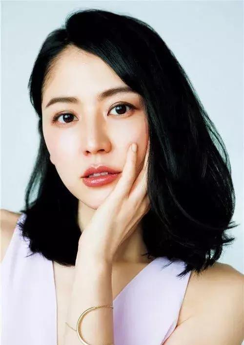 颜值最高的日本女演员,2022年日本爆红女演员