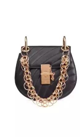 刘雯今年最流行的包,刘雯同款包时尚潮流大牌大容量