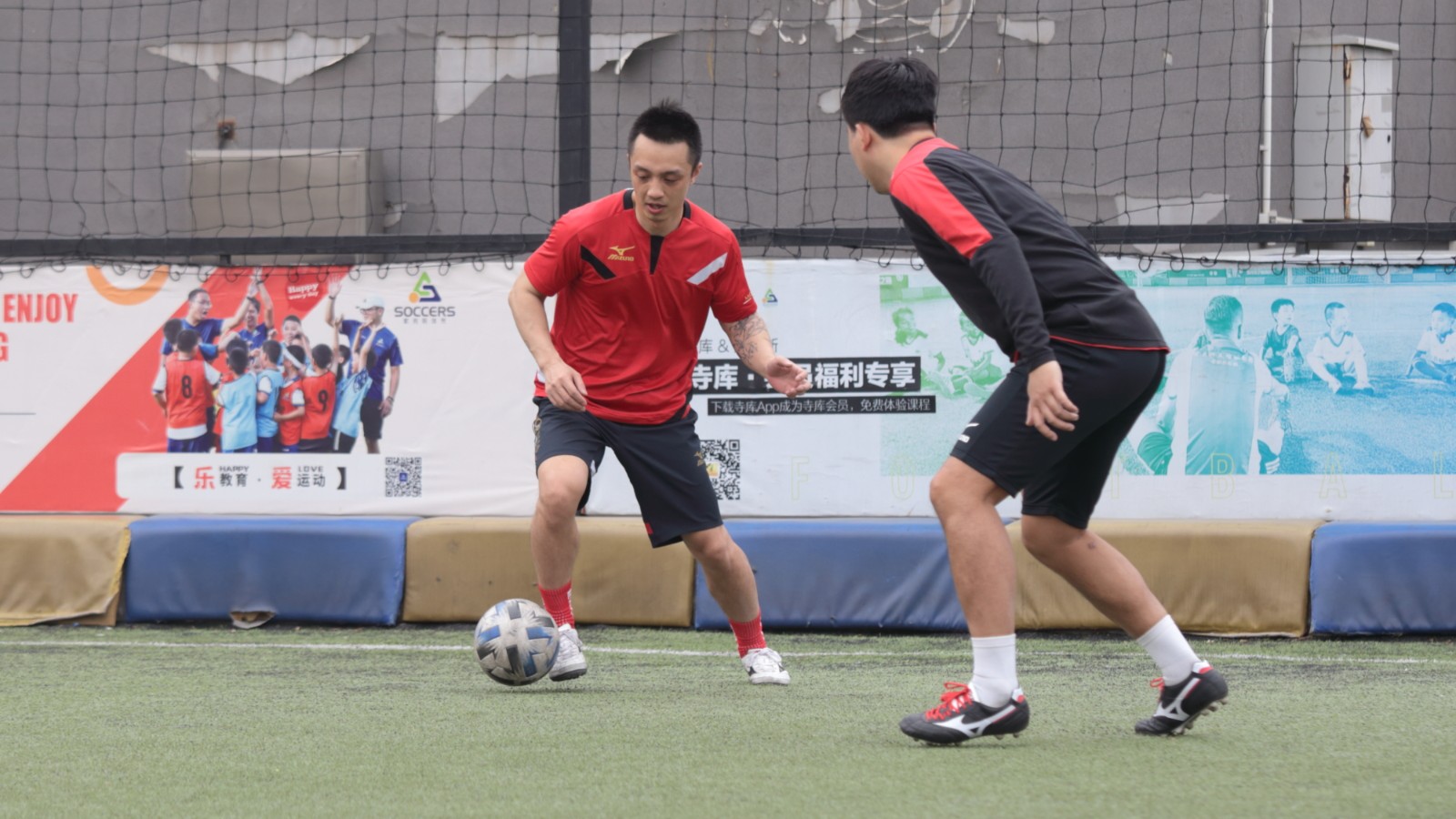 美津浓全新moreliaiitf足球鞋,美津浓morelianeo3