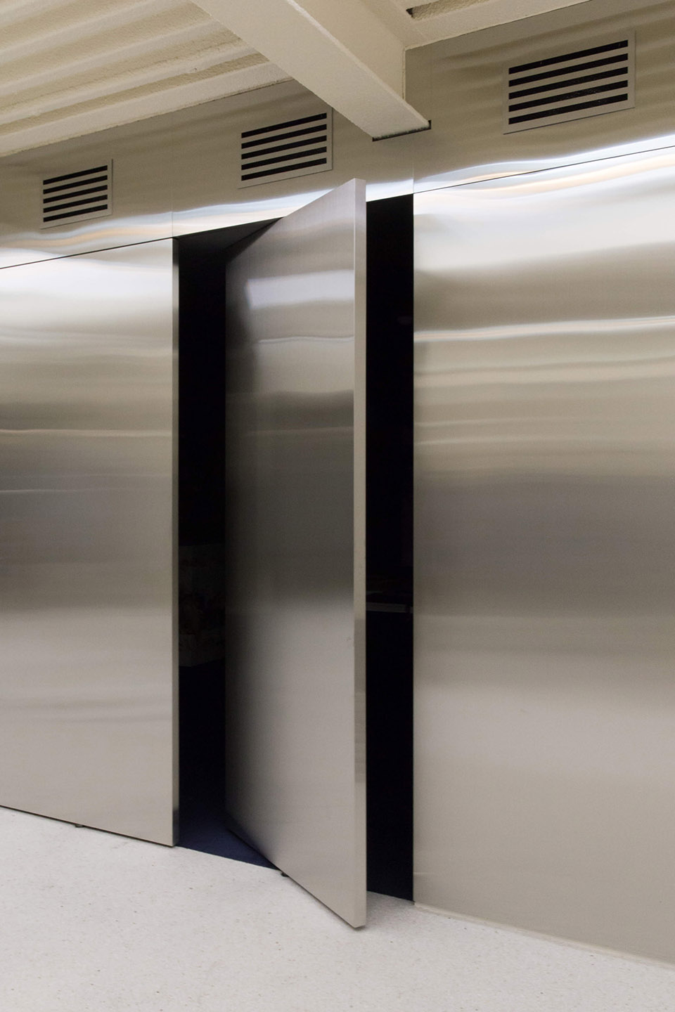 AnderssonBell旗舰店，首尔/CreativeStudioUnravel