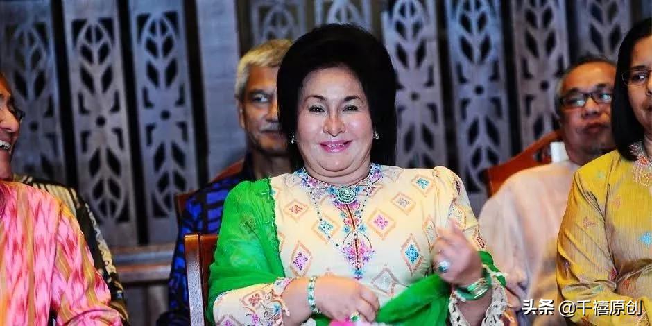 范冰冰佩戴千万宝石项链,马来西亚范冰冰服装