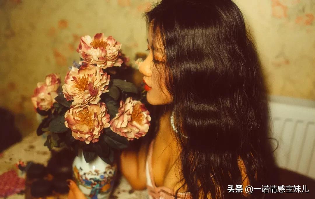 哪个时辰出生的女人注定不顺,哪个时辰出生的人注定财运好