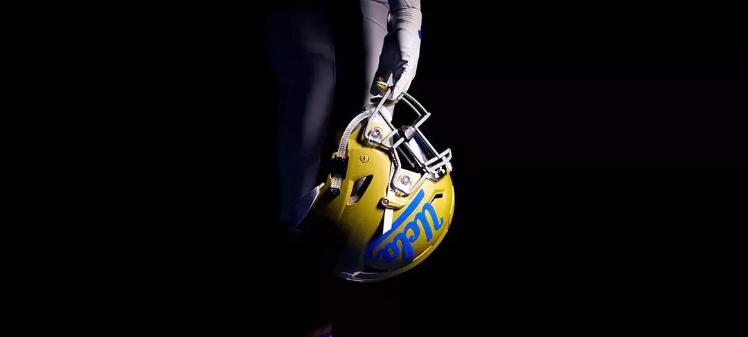 别人学校的运动馆:加州大学(UCLA)炫酷足球中心