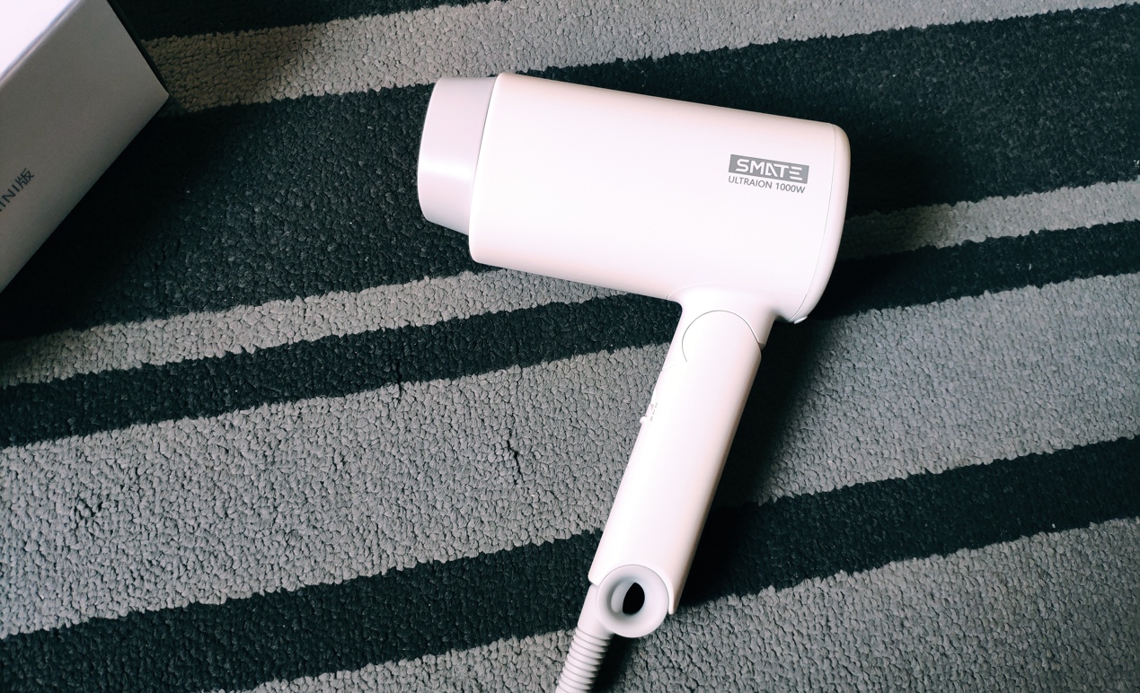 米粉烘干机批发价,平价吹风机负离子好用不伤头发