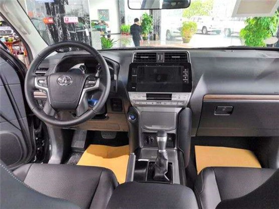 19款丰田霸道4000视频,19款霸道普拉多4000顶配