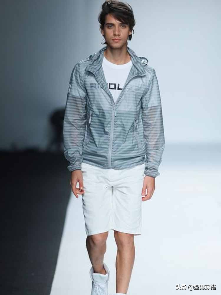 美特斯邦威森马唐狮哪个好,美特斯邦威对比唐狮