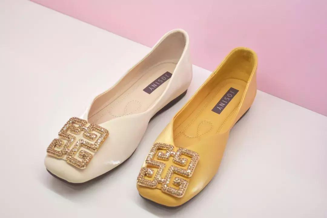 卓诗尼女鞋导购,爆款女鞋卓诗尼