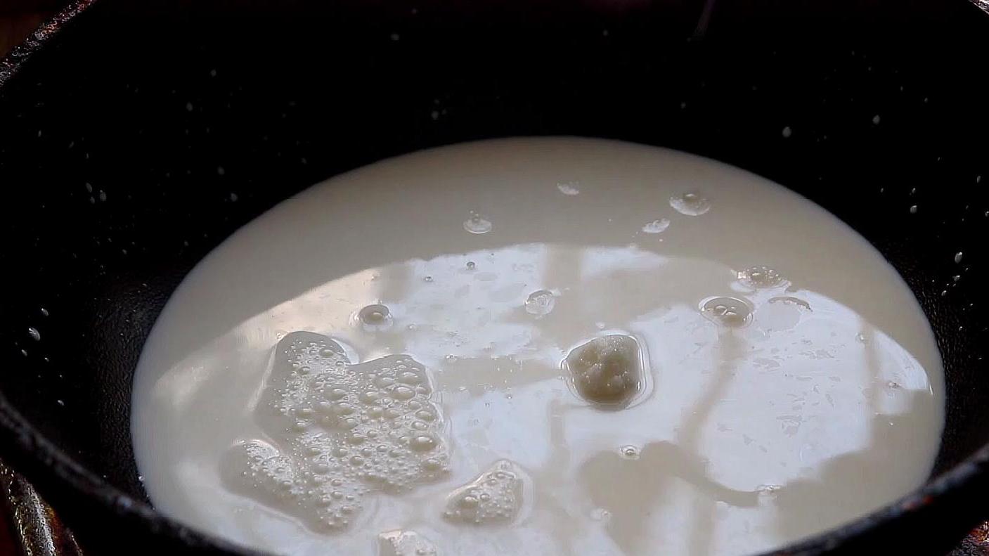 大厨教你油炸糕的做法,大厨教做江米面油炸糕视频