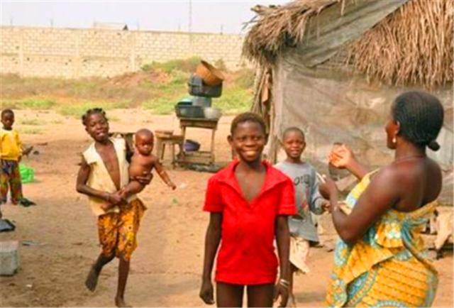 非洲大饥荒：1年饿死1600万人，这大概就是地狱的样子