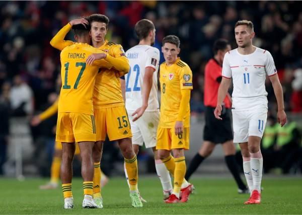 周六002比赛结果,周六001比赛比分