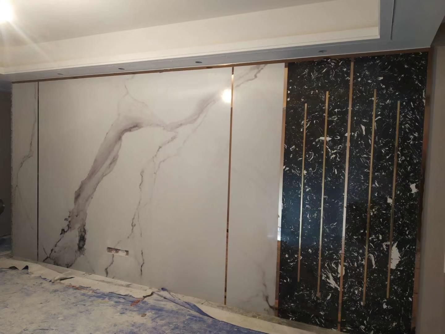 金属线造型电视背景墙,隐形门背景墙加金属线效果