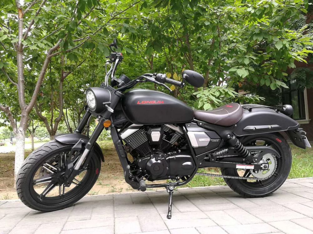 龙嘉v霸250与gv300对比,无极300ac与龙嘉v途250