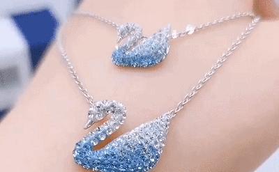 气质女生饰品,气质女神都戴这几种首饰