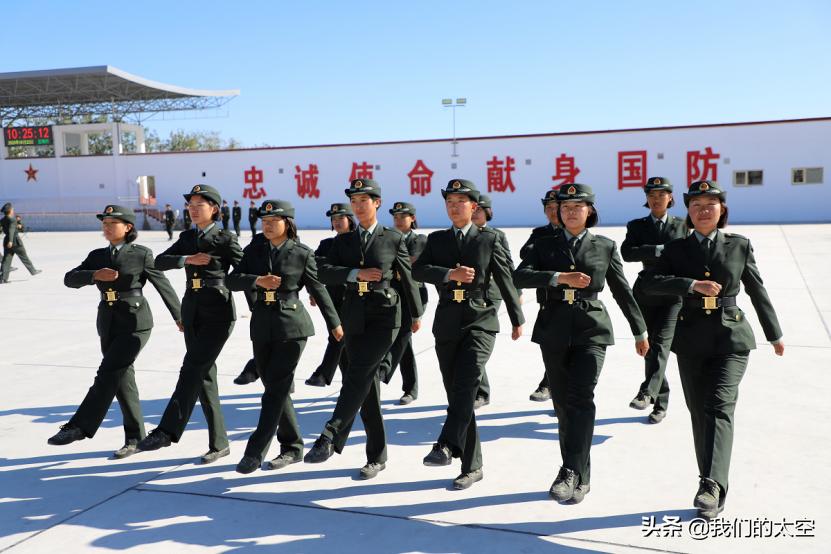 新学期家长看过来,新生宝宝照满月照