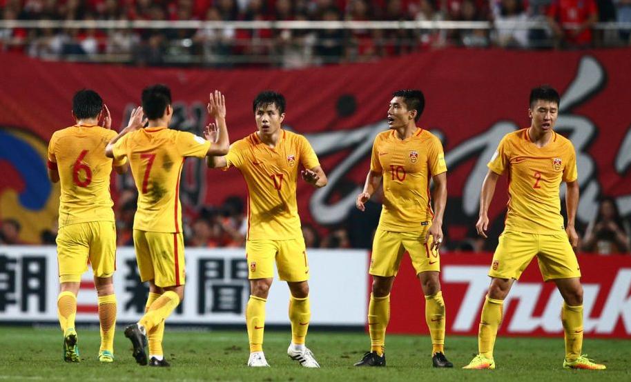 媒体人热议国足0-1不敌韩国,2010国足世预赛惨败