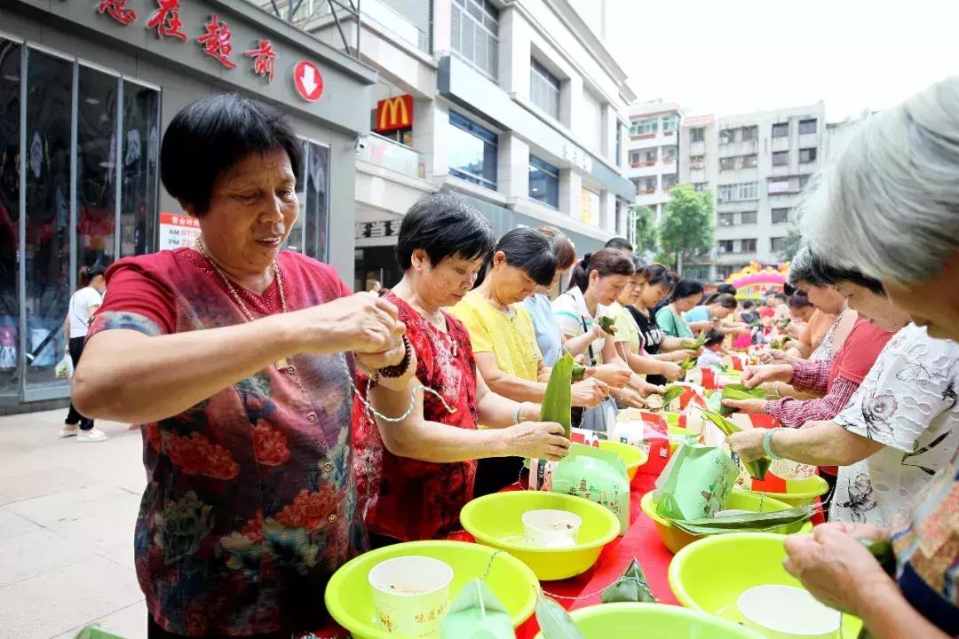 洪濑鸡爪卤制品,洪濑鸡爪真空包装南安