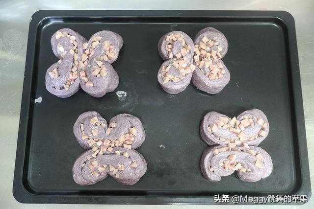 杂粮面粉做面包的方法,自制日式大黄米面包教程