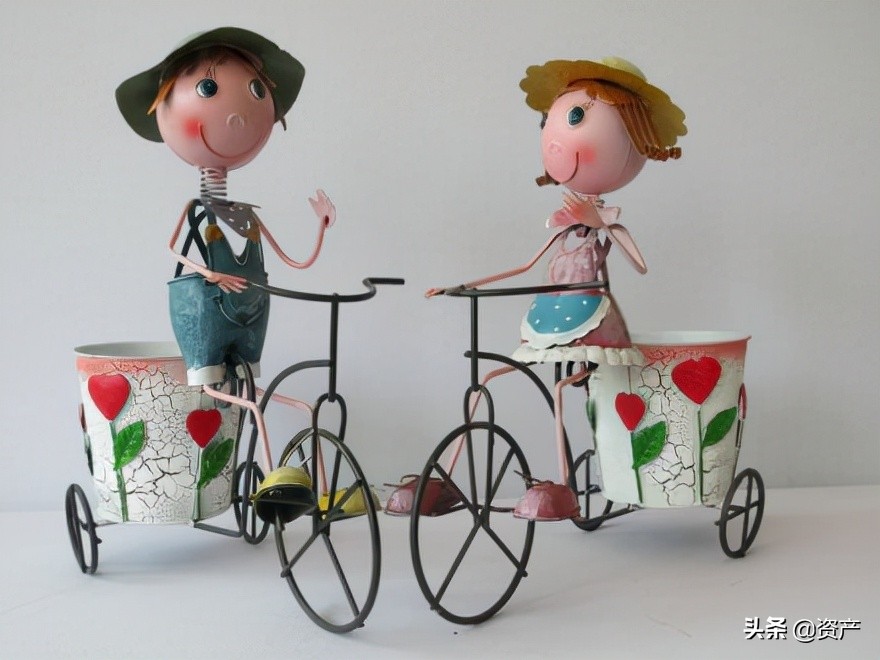 工艺品字画批发市场,工艺品专卖店陈列