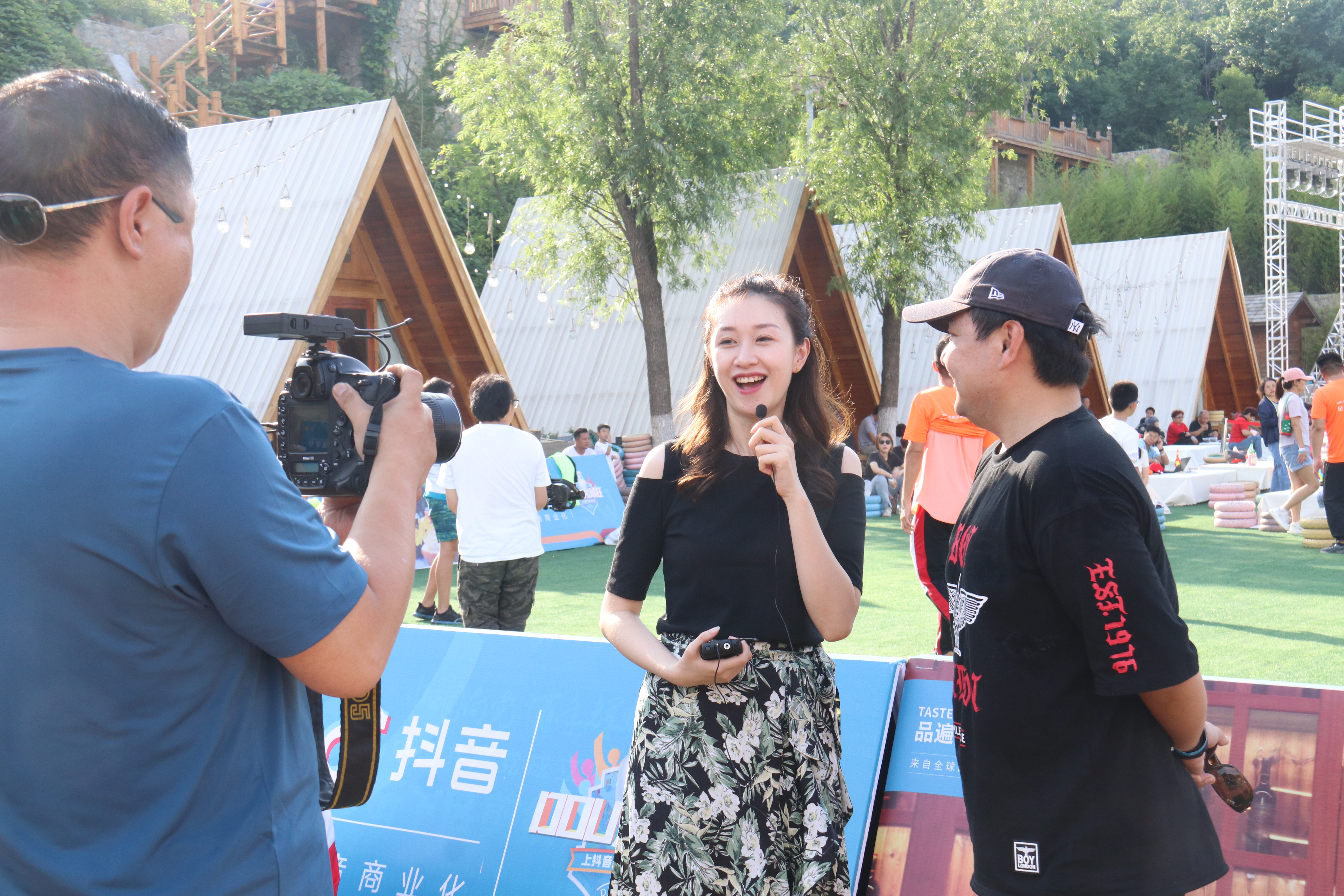 狂热九如山!“DOU为球狂”足球嘉年华九如山专场举办成功