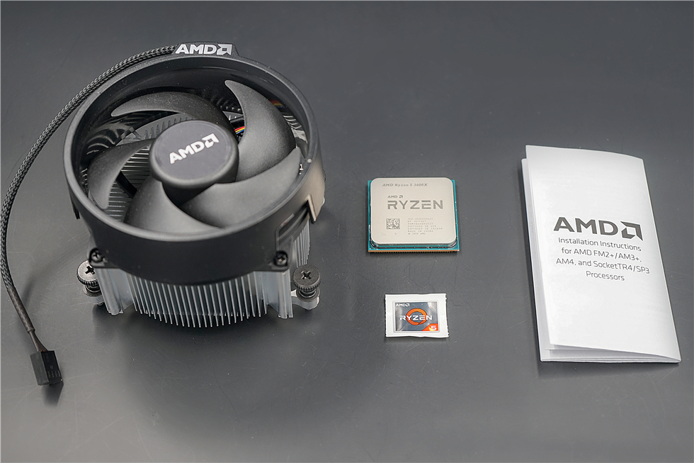 科技以灯为本,3600X+B450+BMR-24水冷+大水牛铁血战士机箱装机秀