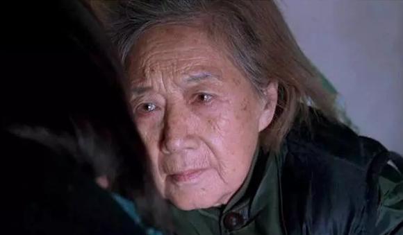 一部看哭十四亿人的亲情片,让人泪崩的8部高分亲情电影