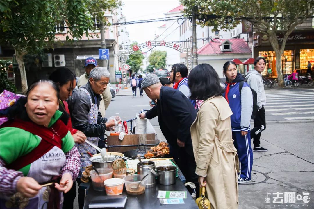 浣忓湪涓婃捣娴︿笢鏂板尯鐨勪汉,浣忓湪涓婃捣娴︿笢鏂板尯濂藉悧