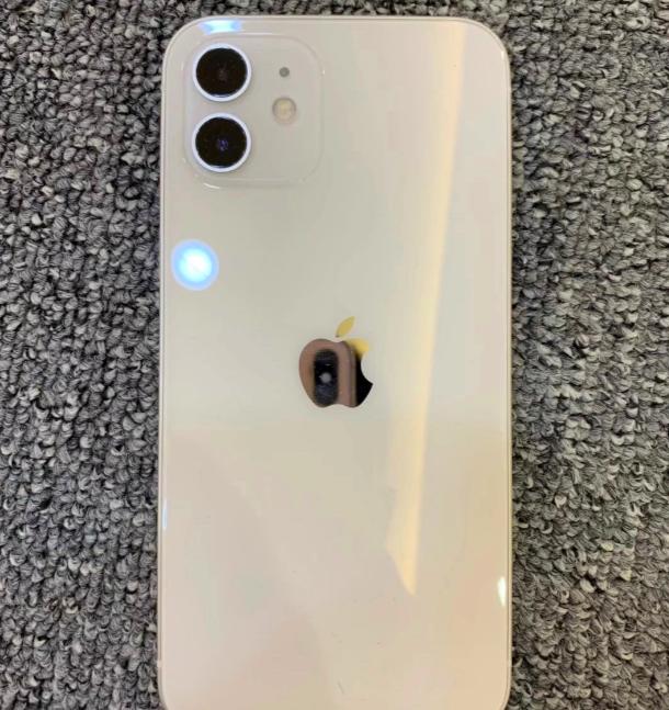 粉丝买的iphone维修,粉丝买苹果12的视频