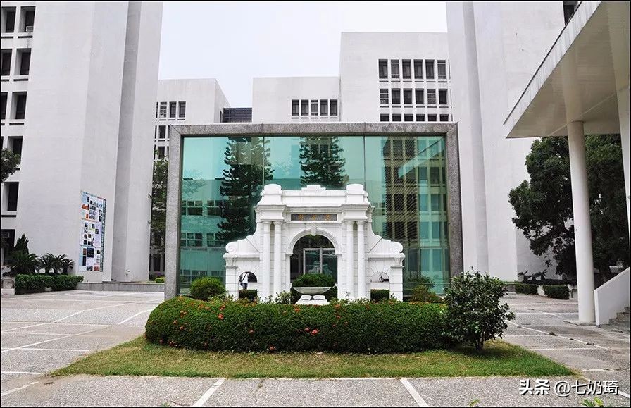 台湾也有清华大学吗,台湾清华大学和北京清华大学排名