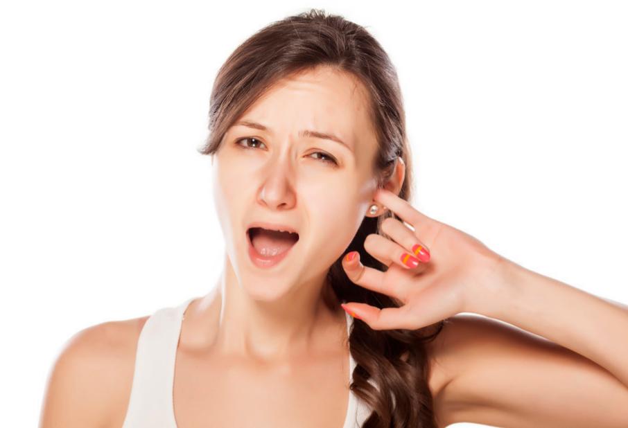 耳朵总是痒却又掏不出东西怎么办,耳朵发痒用什么掏安全