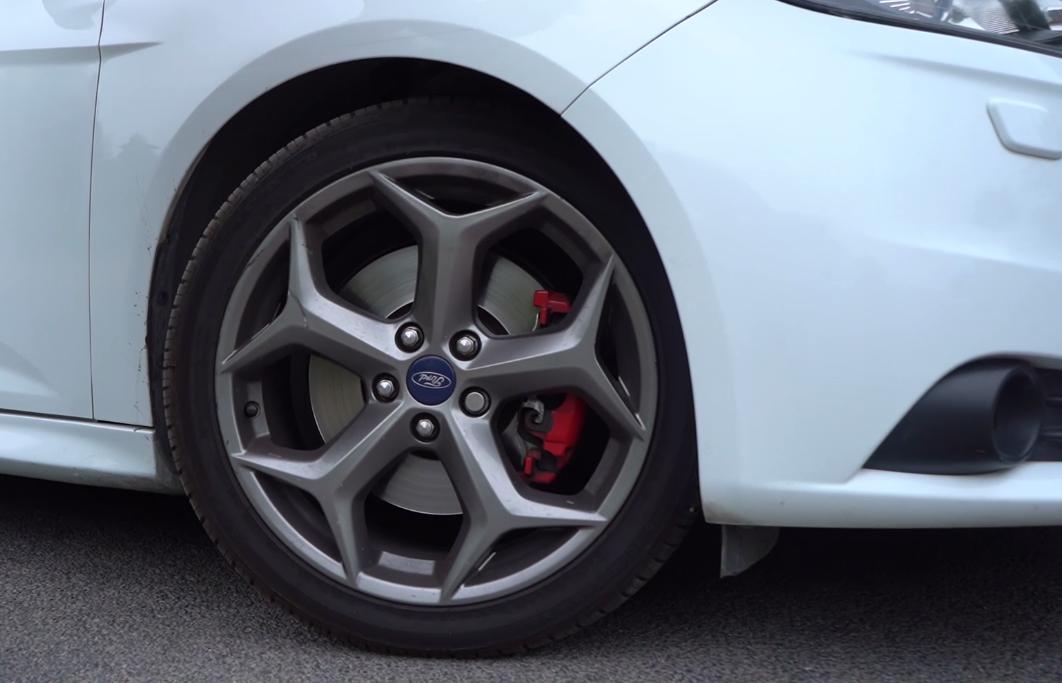 13万帮粉丝买了台手动钢炮，手里的GTI突然不香了