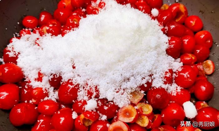 市场碰到此果别手软,营养极高,简单一煮放冰箱里,过6月就少了