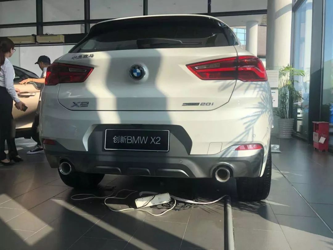 捷豹epace和宝马x2怎么选,2驱捷豹fpace和2驱宝马x3对比