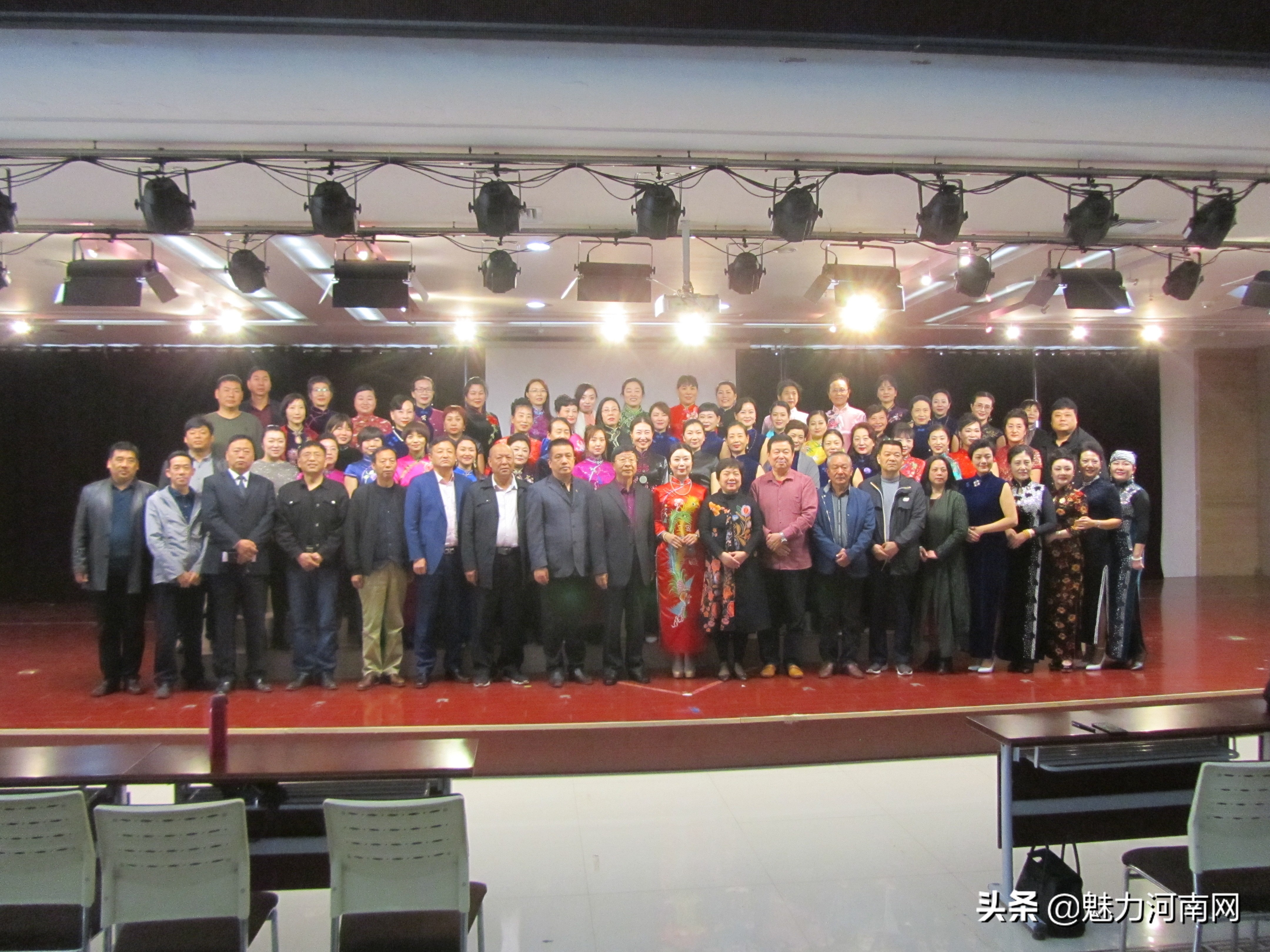 新乡市旗袍协会直播间,新乡旗袍协会传播美与爱