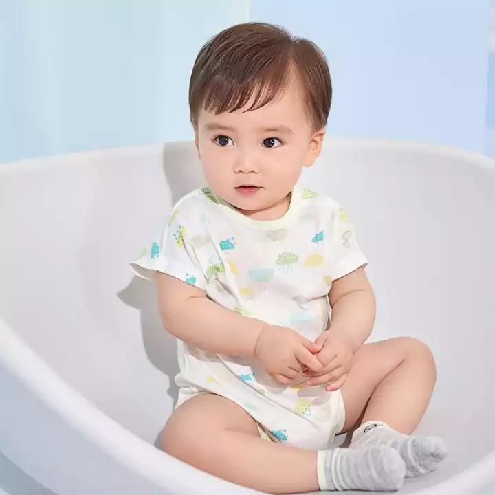 英氏婴儿服打折的,英氏婴儿服装怎么那么贵