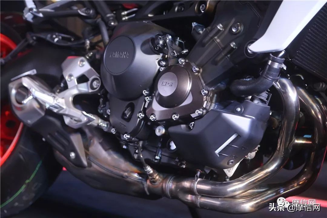 雅马哈tmax530顶配价格,雅马哈tmax530和xmax300对比