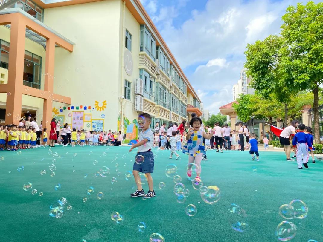 番禺｜桥南的“神兽回笼”了！新学期第一天，孩子们这样过