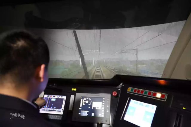 不带车厢的高铁,无座的高铁只能呆在自己的车厢吗