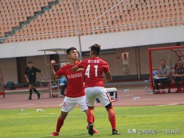 他是恒大重点培养的95新星，却因打架被重罚，如今终于复出亮相