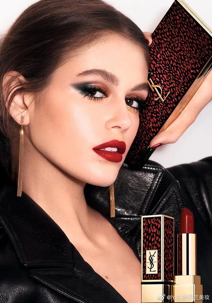 摊牌了！我的“精致派对妆”是今年的圣诞限定给的