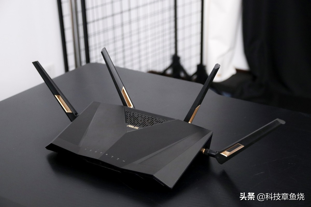 华硕rtax88u深度评测,华硕rt-ax68u路由器测评