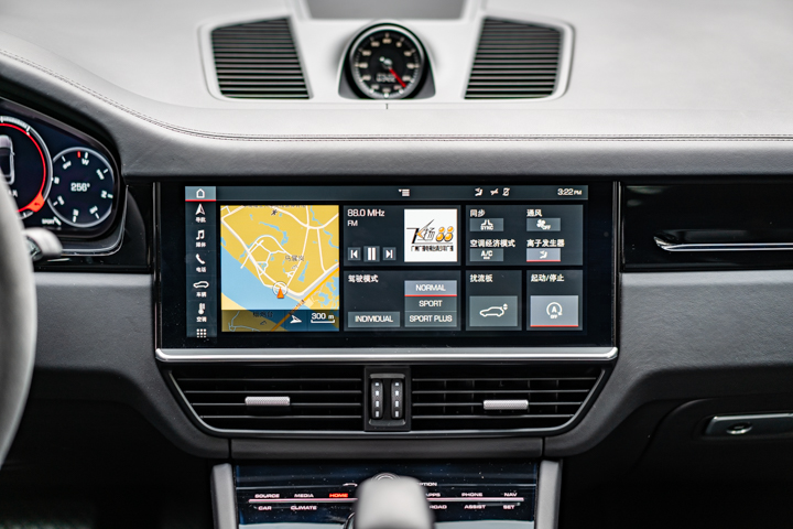 保时捷cayennescoupe试驾,保时捷cayenneturbogt