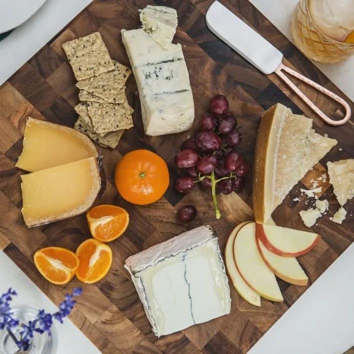 你的芝士什么意思,片状芝士和拉丝芝士有什么区别