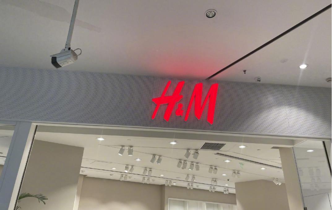 快时尚衰退原因,快时尚会崩盘吗