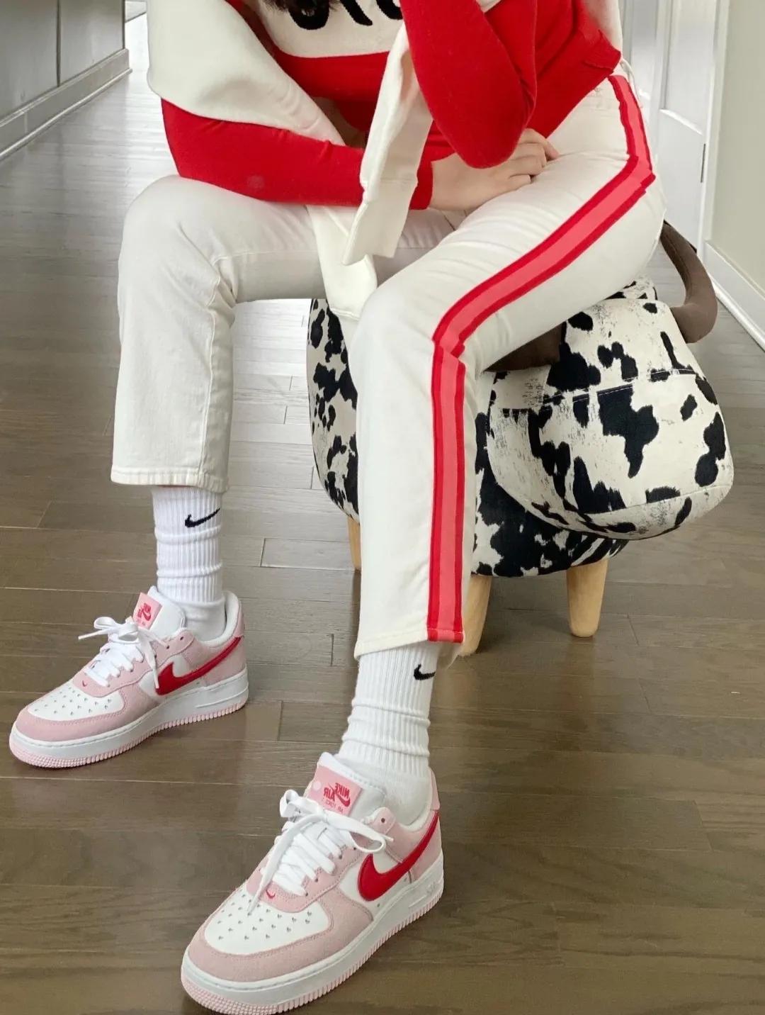 af1情人节为啥是权志龙同款,权志龙nikeaf1联名小雏菊多少钱