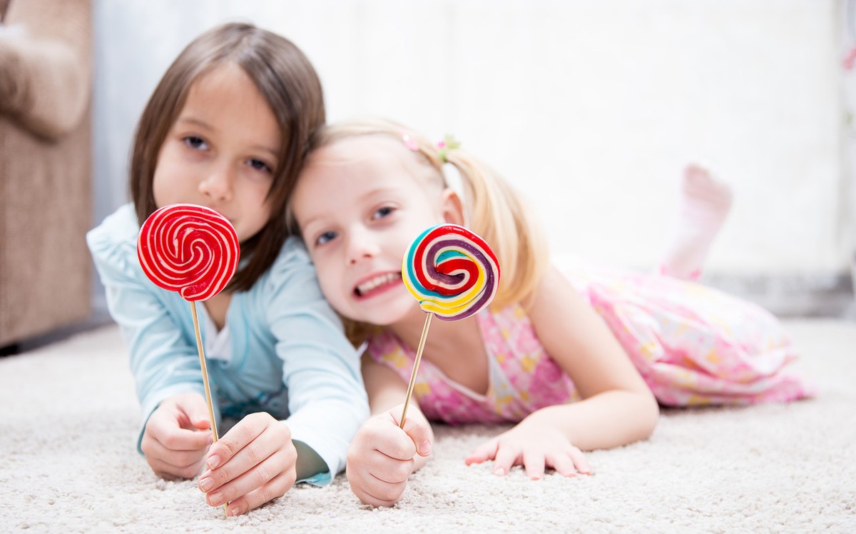 小孩牙齿全部是虫牙怎么办,孩子满口黑牙该怎么办呀