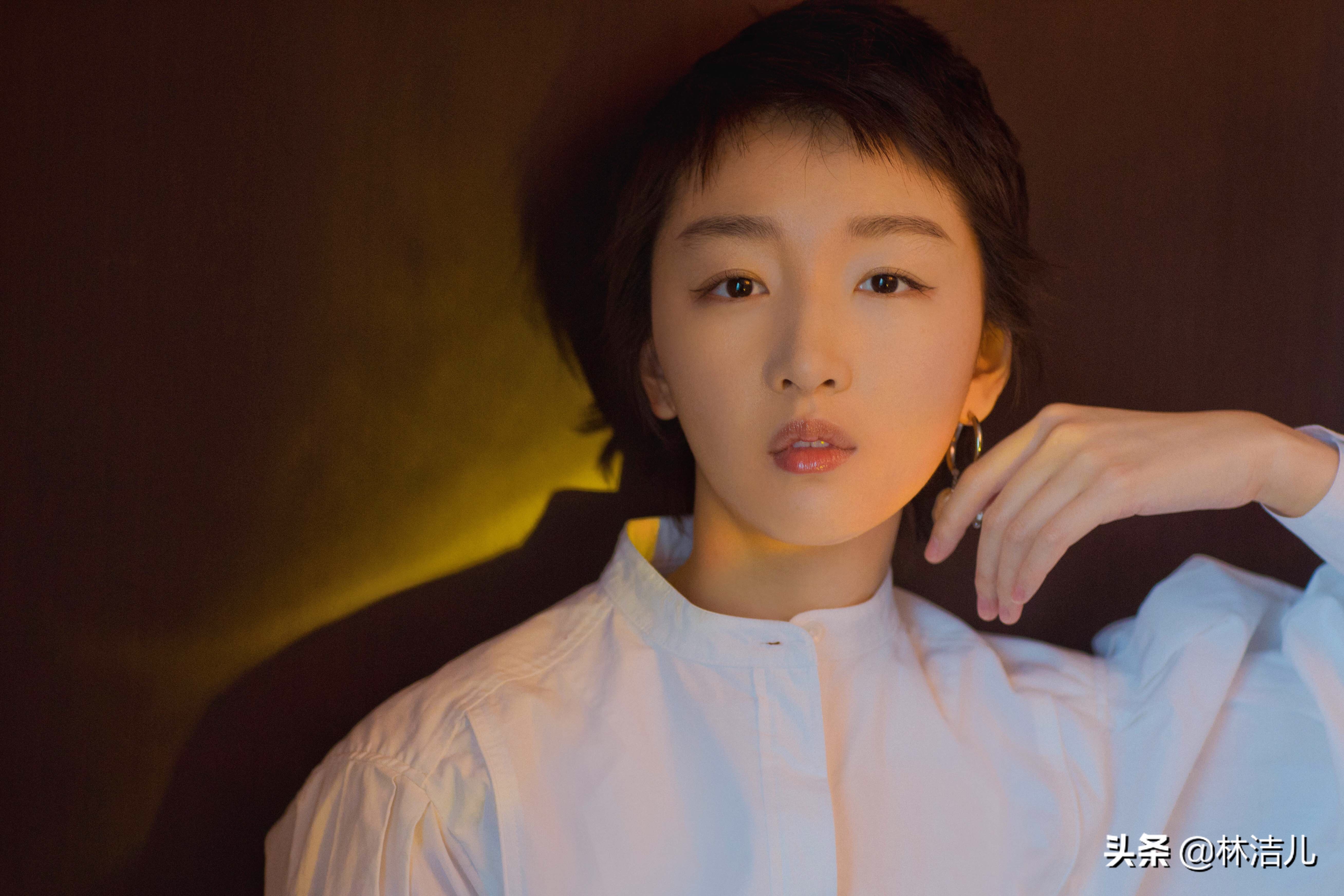 周冬雨单眼皮眼影教程,金高银周冬雨韩国电影