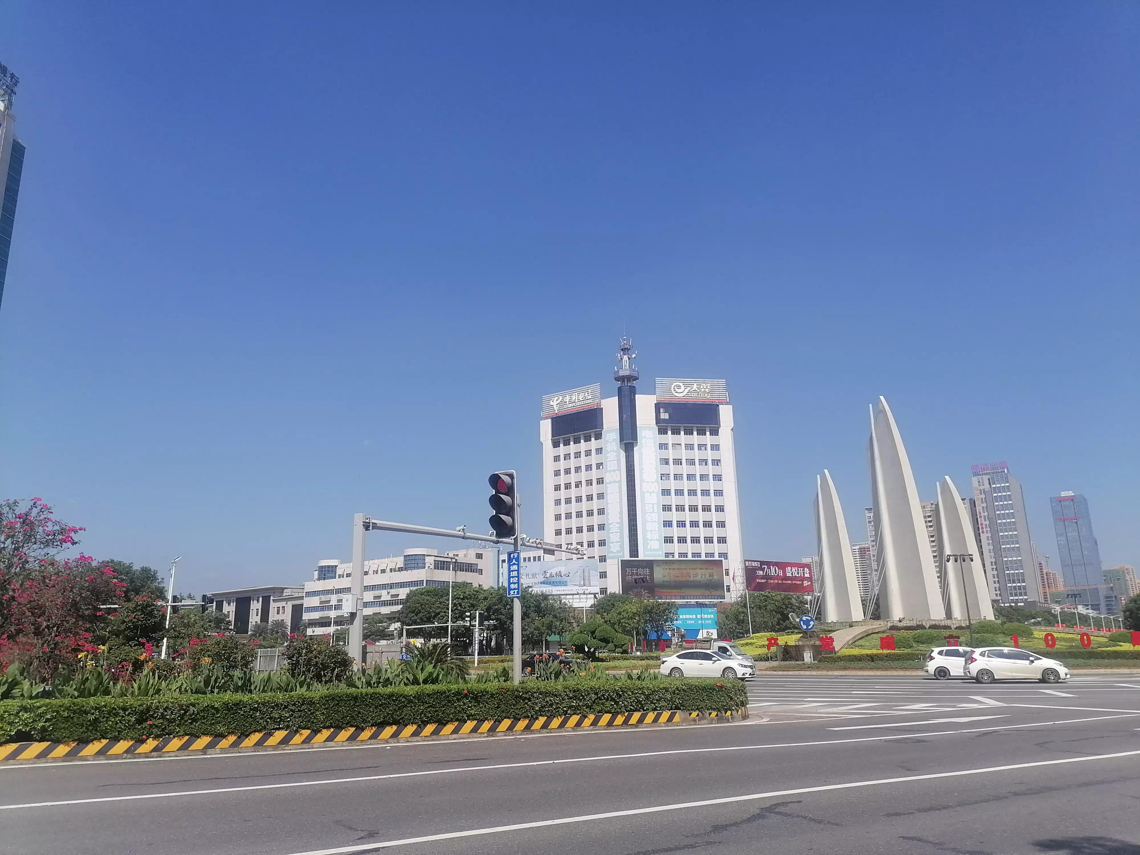 广东湛江这个城市怎么样,广东湛江市是沿海城市吗