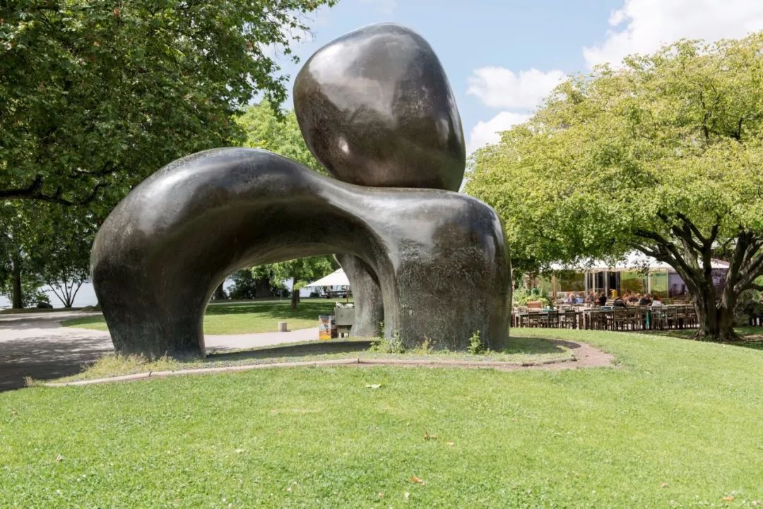 苏黎世是高奢吗,苏黎世很漂亮吗